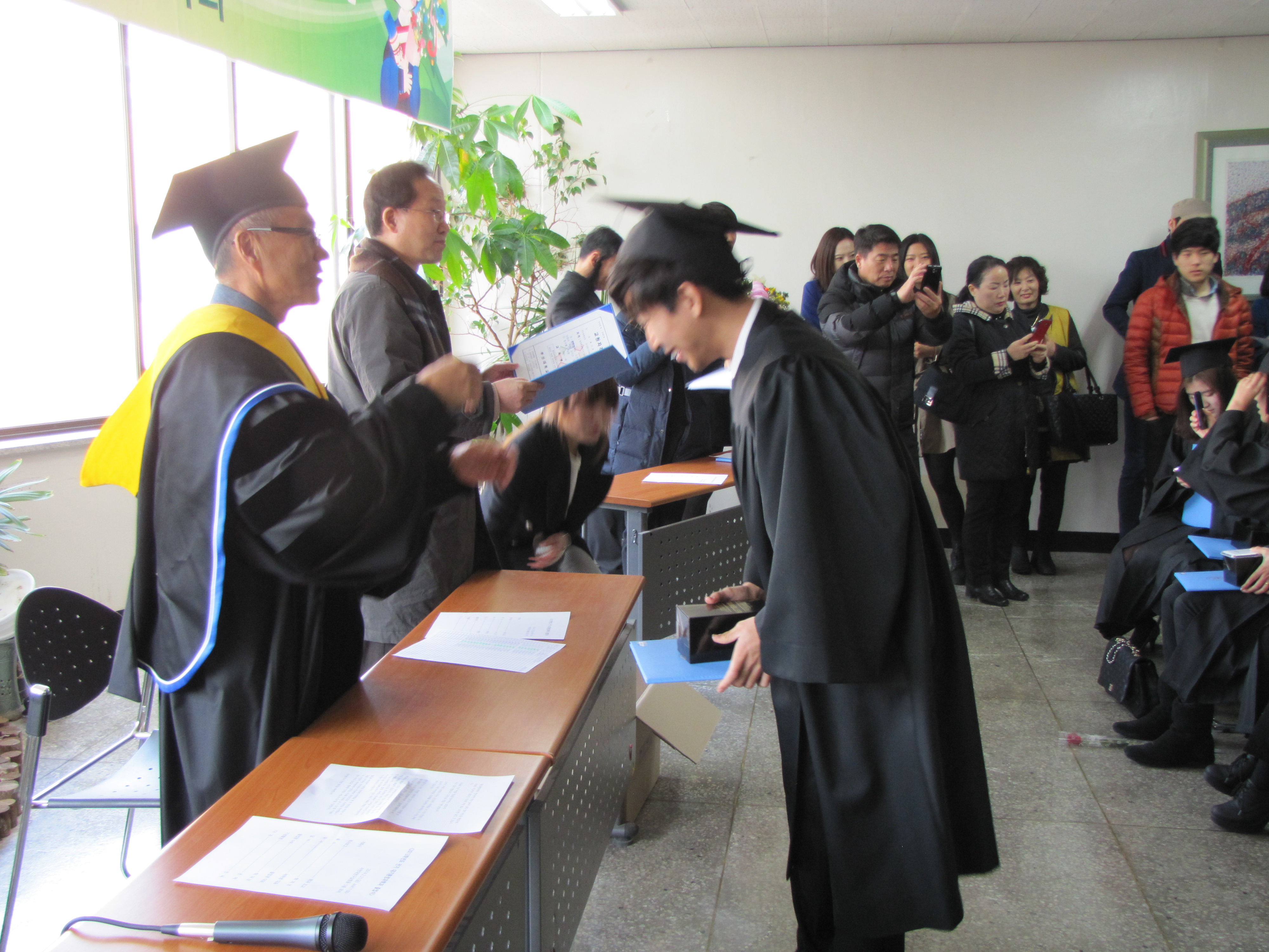 2013학년도 전기 학위수여식 IMG_1159.jpg